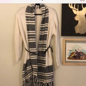 H&M Fringe sweater-cardigan
